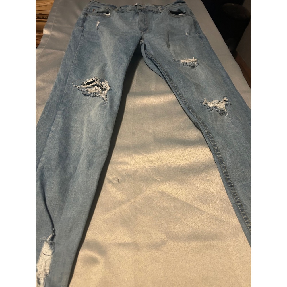 Denim Co Light Wash Distressed Ripped Skinny Jeans Size 12 USA